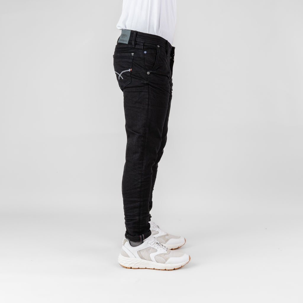 Oxygen Denim 706S Invade Wanderlust Slim Fit Stretch Jeans - Garment Black Crinkle (1713)